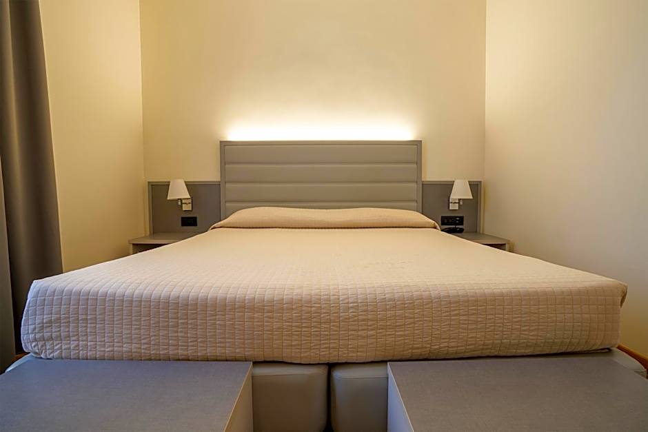 My Place Hotel