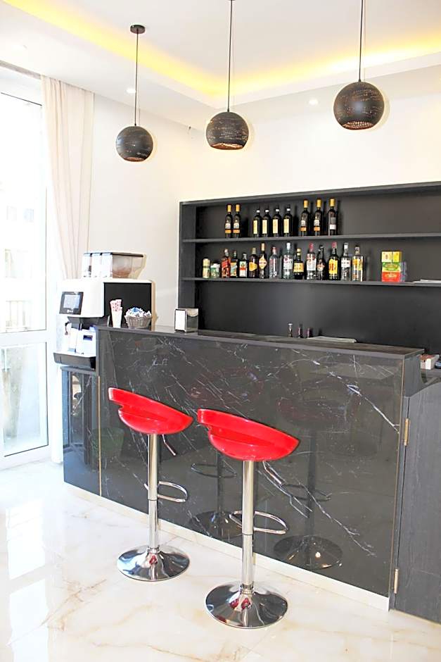 CSI Group - Hotel Metropoli