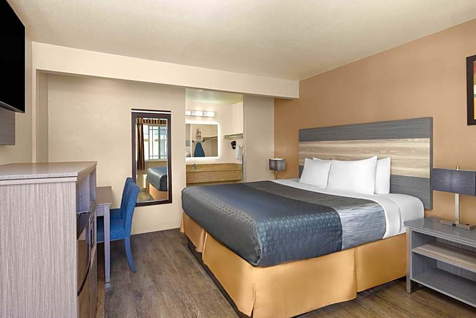 Travelodge by Wyndham Banning Casino and Outlet Mall