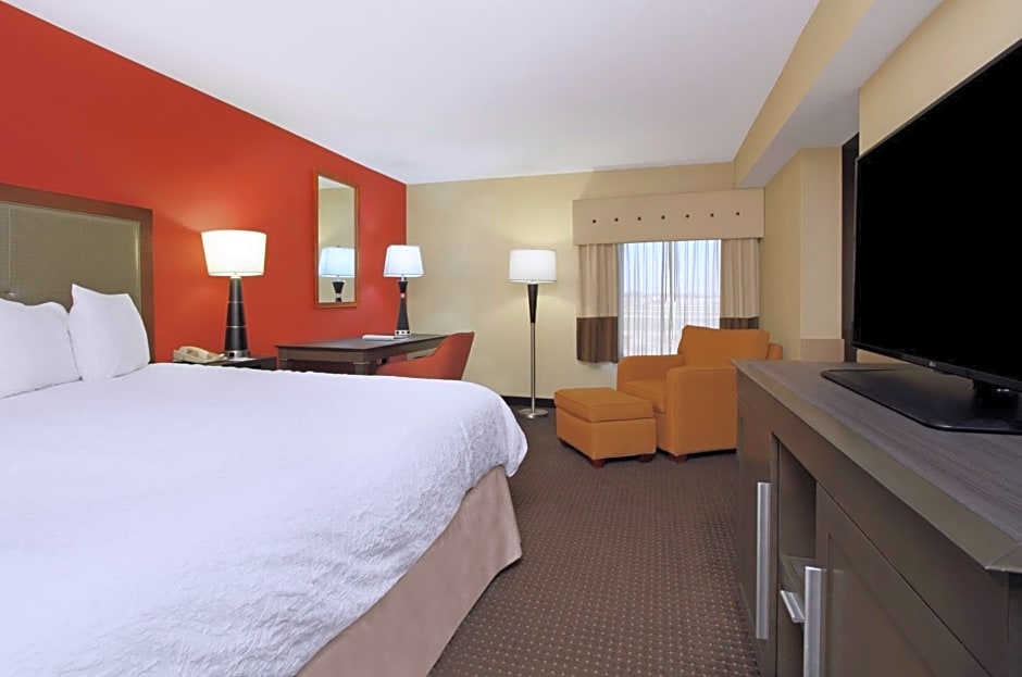 Hampton Inn By Hilton Columbus-Airport