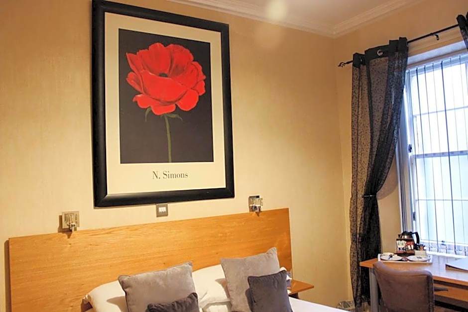 Station Hotel And Restaurant