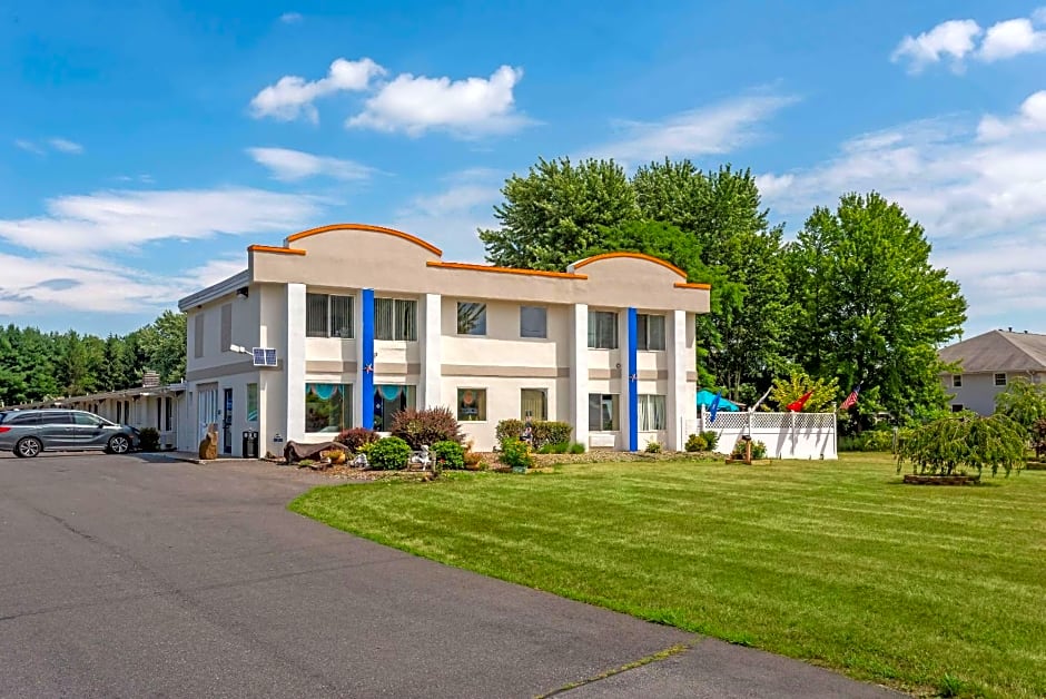 Rodeway Inn & Suites New Paltz - Hudson Valley