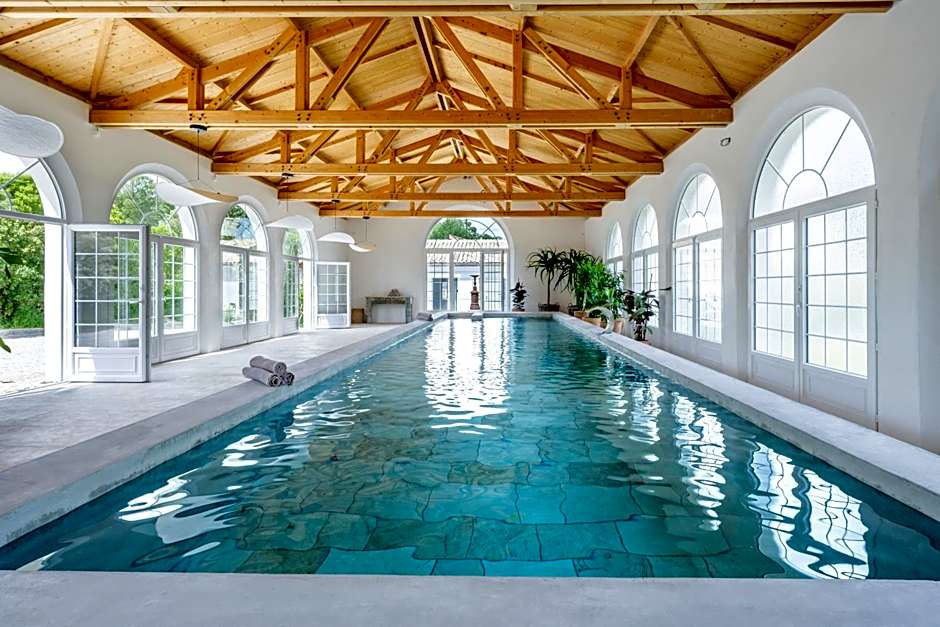 Secret d'Uzès - Le Duché - Piscine chauffée et Jacuzzi
