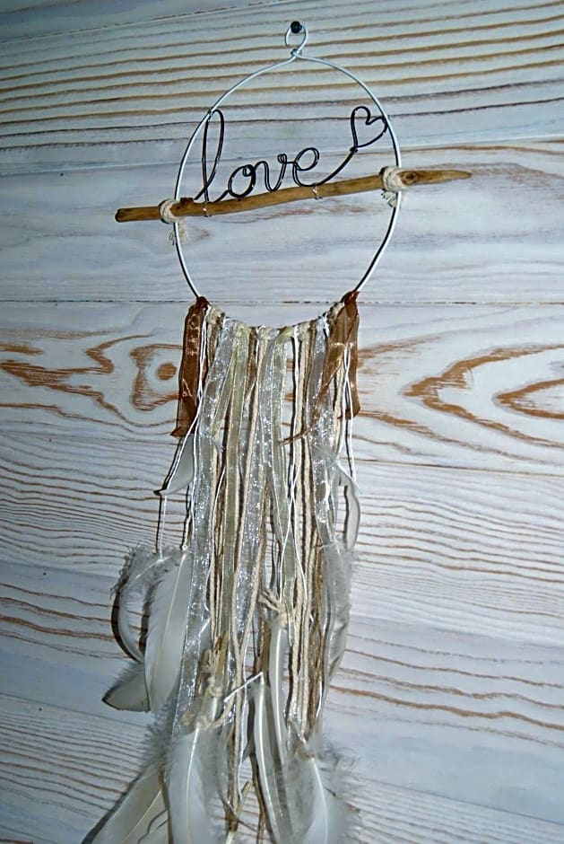 Les Cabanes de Gros Bois