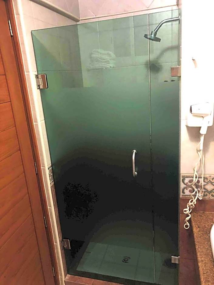 Marina Suites by Andiani Travel