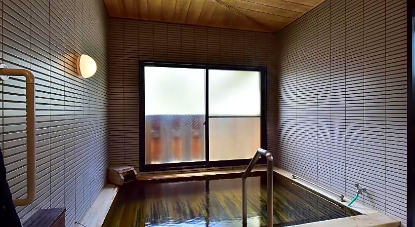 Ryokan Hakura