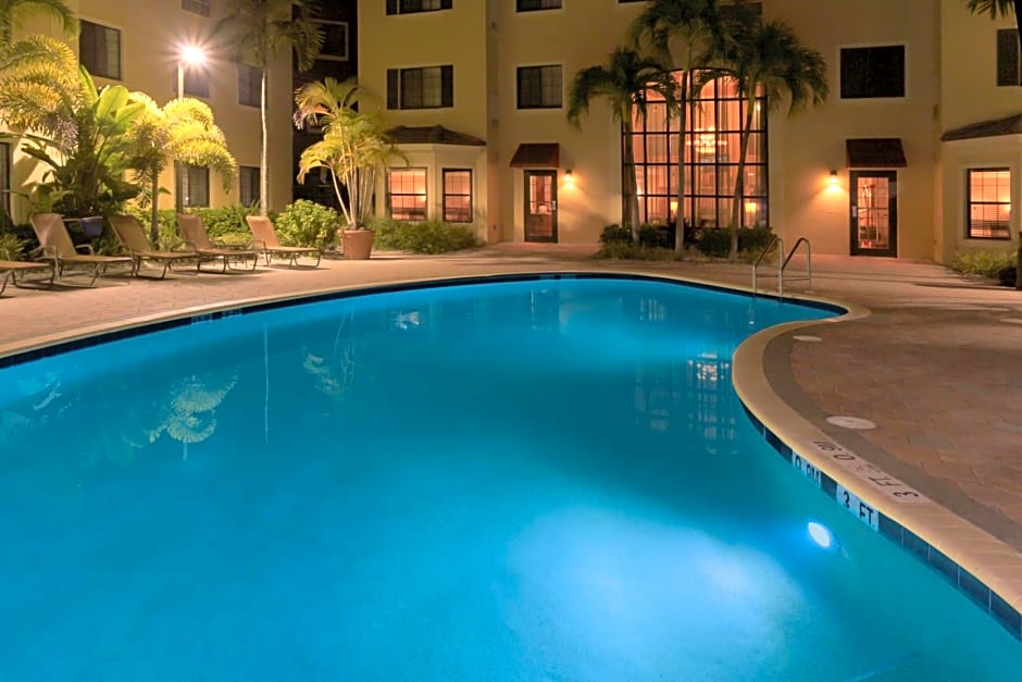 Staybridge Suites Naples - Gulf Coast, an IHG Hotel