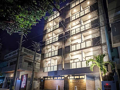 Kariyushi Condominium  GRANDSTAY Asahibashiekimae
