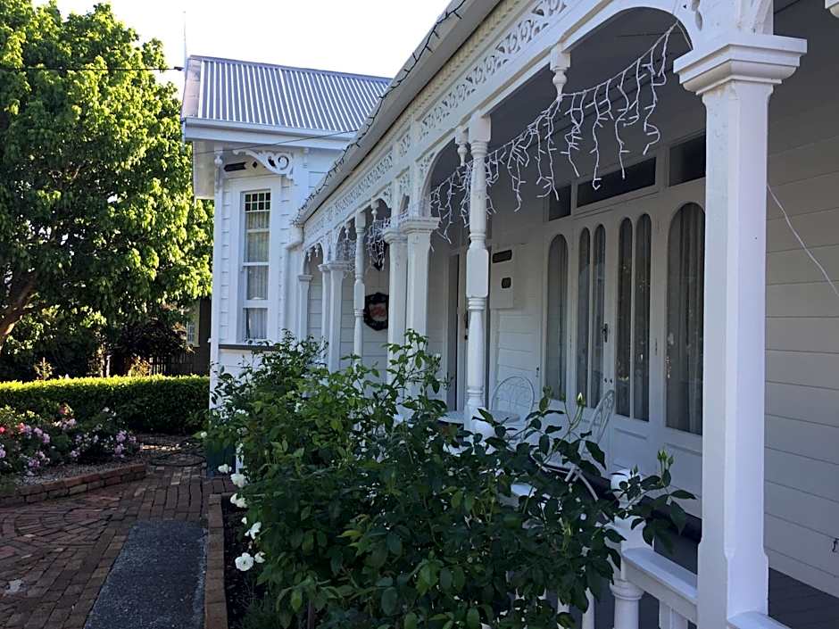 Chelsea House Bed & Breakfast