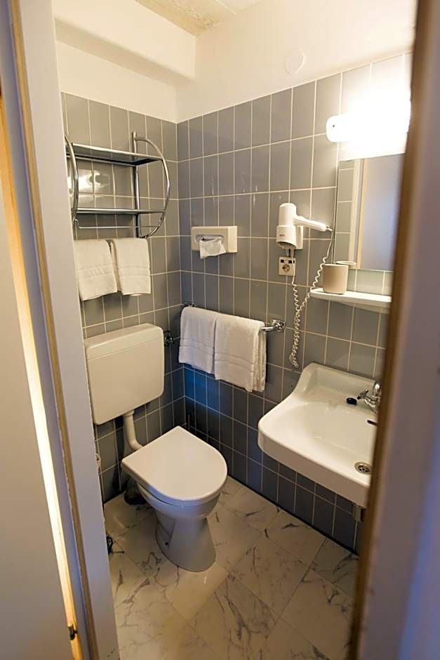 RATSKELLER Hotel & Restaurant