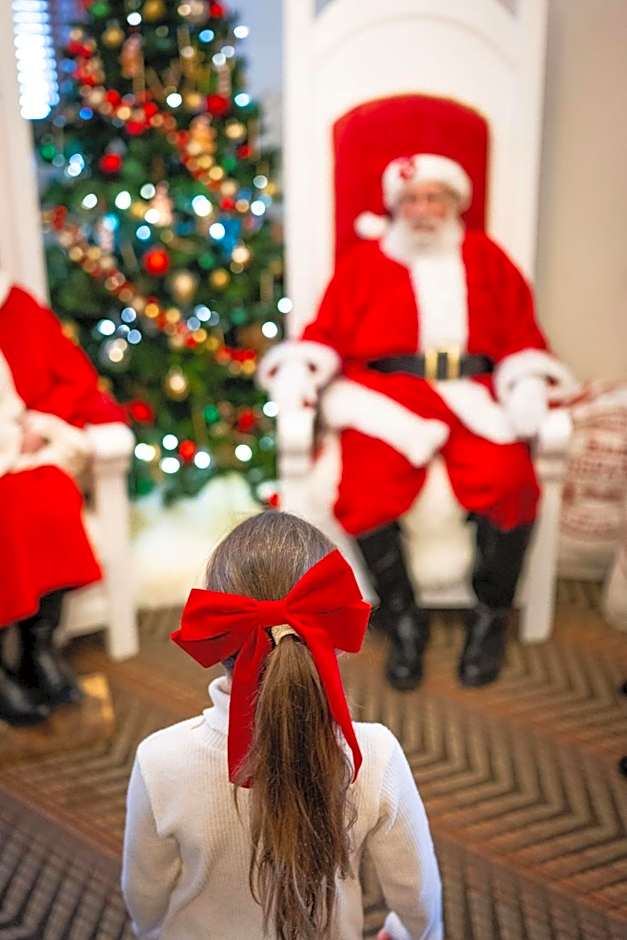 Fairmont Jasper Park Lodge