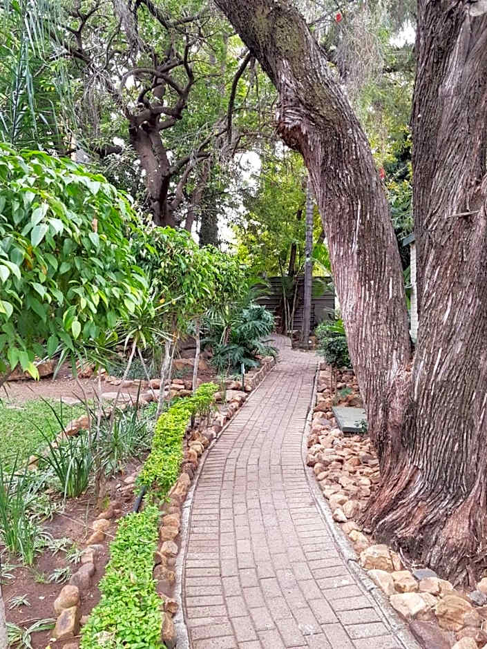 Safari Hotel & Convention Centre