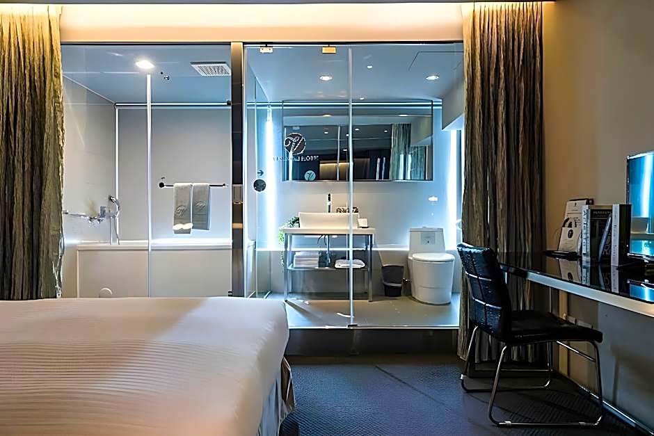 Ding Zheng International Business Hotel