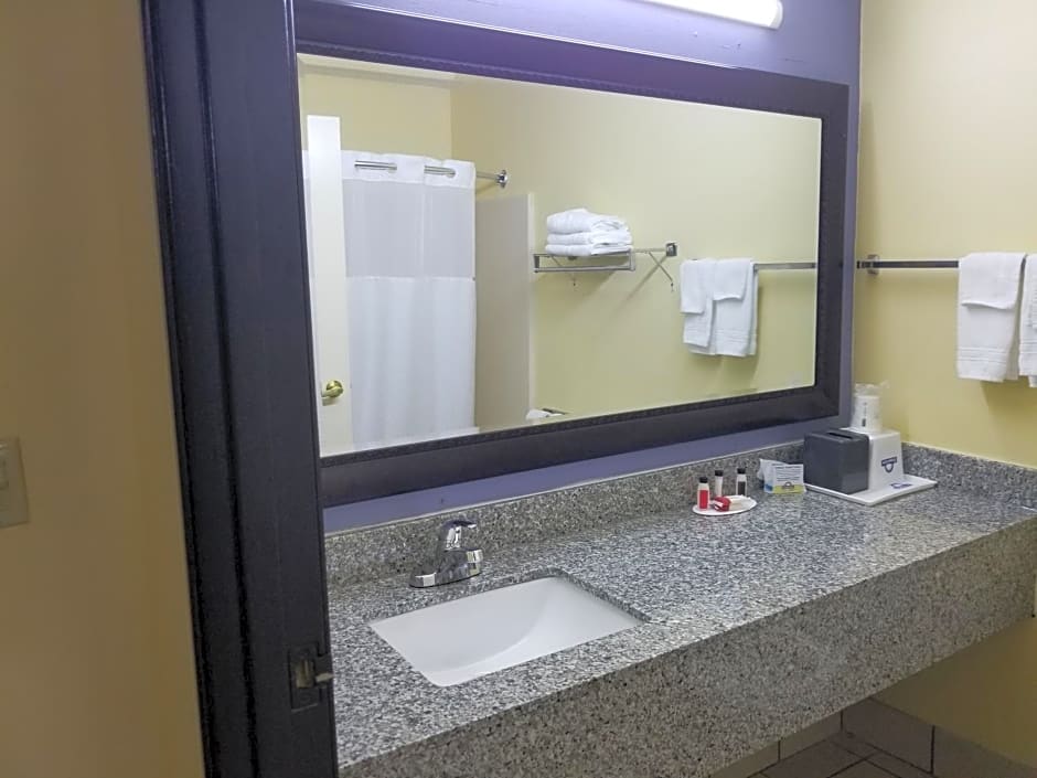 Days Inn by Wyndham Mauldin/Greenville