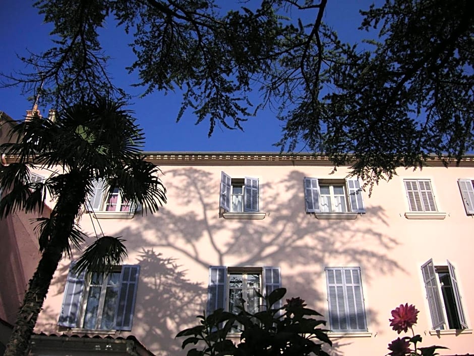 Hôtel Le Victoria
