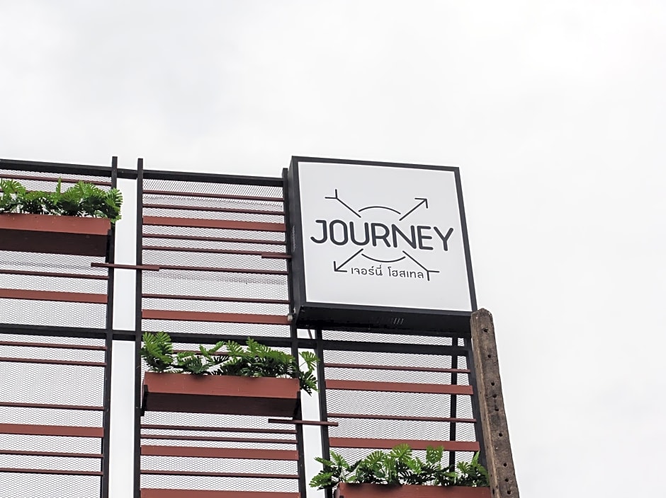 Journey Hostel Surat