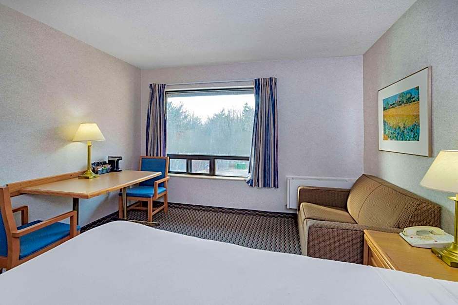 Travelodge by Wyndham Bridgewater