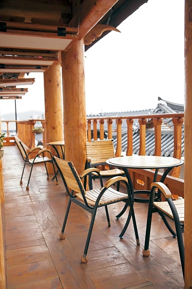 Laon Hanok Gguljam