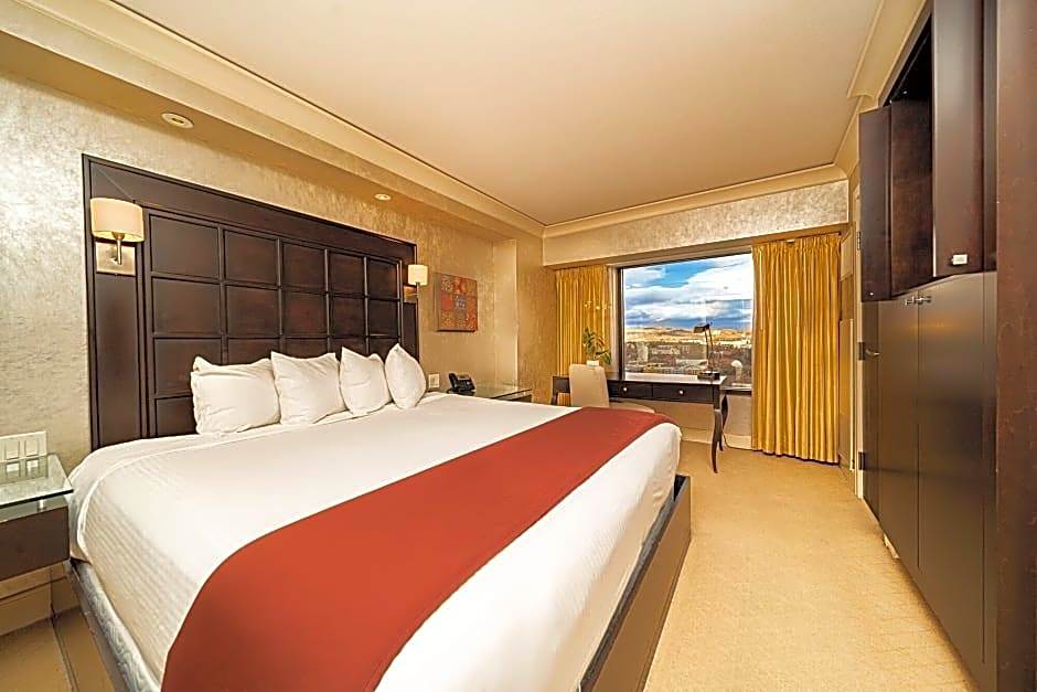 Reno Suites