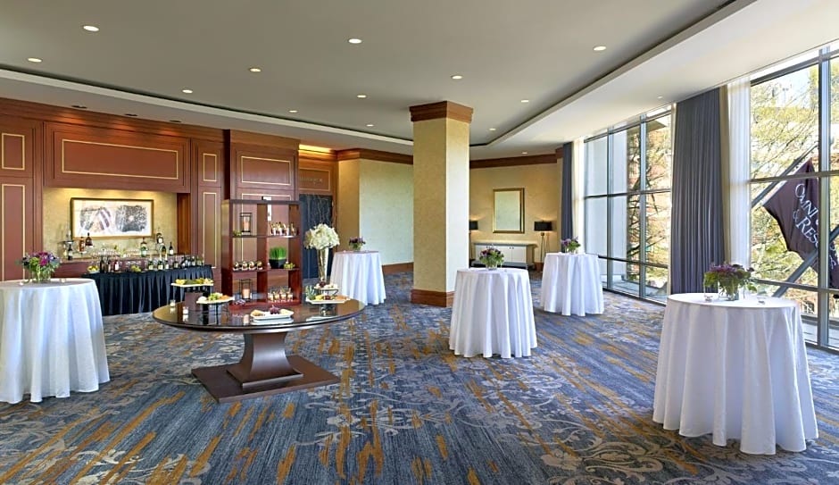 Omni Richmond Hotel