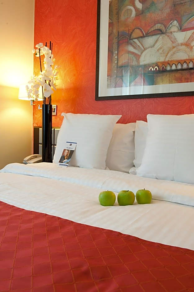 Best Western Plus Grand Hotel Victor Hugo