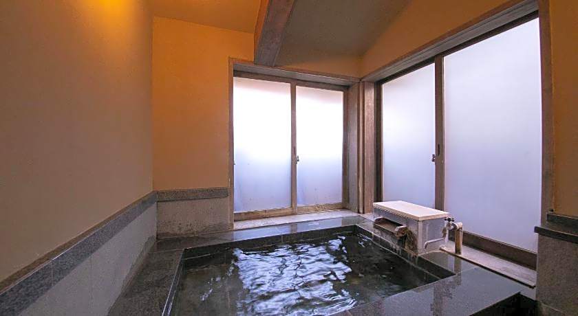 Yufuin-Bettei Itsuki Ryokan