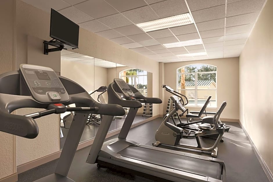 Country Inn & Suites by Radisson, Orlando Airport, FL