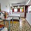 Riad Salt River