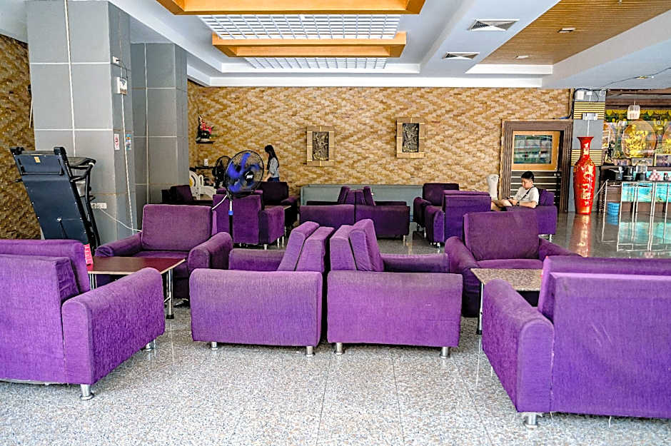 Satit Grand View Hotel