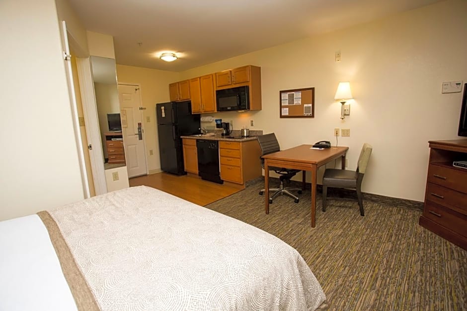 Candlewood Suites Port Arthur/Nederland, an IHG Hotel