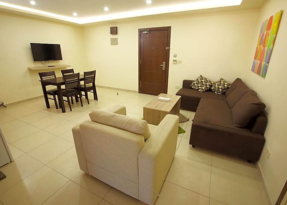 Lujain Hotel Suites