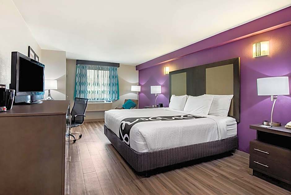 La Quinta Inn by Wyndham West Long Branch/NJ Shore Area