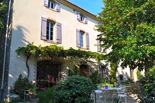 Chambres d hôtes de charme dans Mas La Souvine du 17ème, chambres climatisées