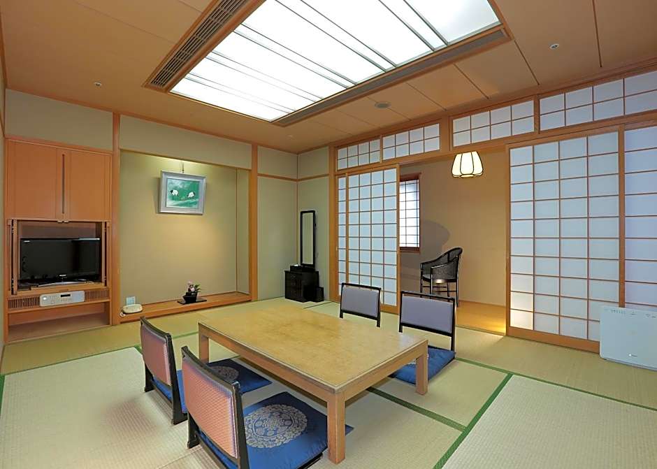 Takarazuka Washington Hotel