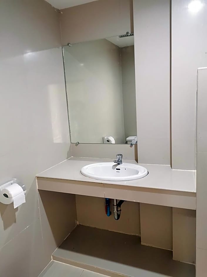 Morakot Twin Chumphon