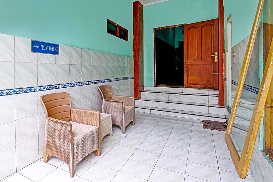 SPOT ON 92445 Mutiara Indah Hotel