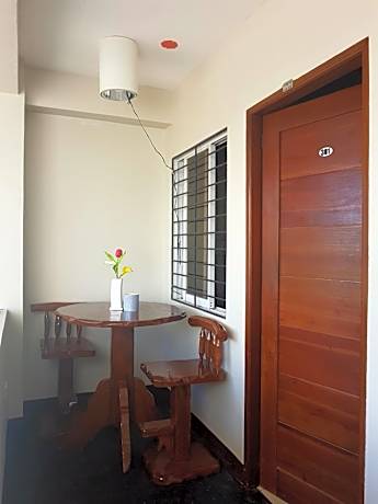 Bed in 6-Bed Mixed Dormitory Room