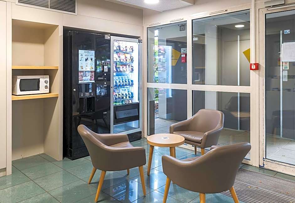 B&B HOTEL Laval Change