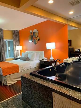 Queen Studio Suite - Non-Smoking