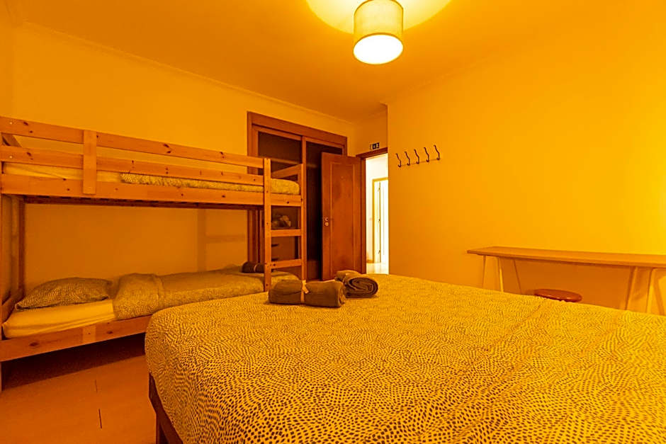 Pineapple Surf House