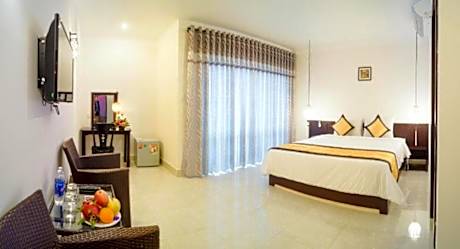 Deluxe Double Room With Garden or Pool View