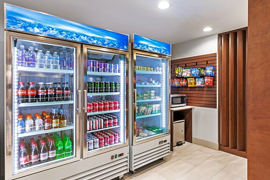 Holiday Inn Express and Suites Purcell By IHG