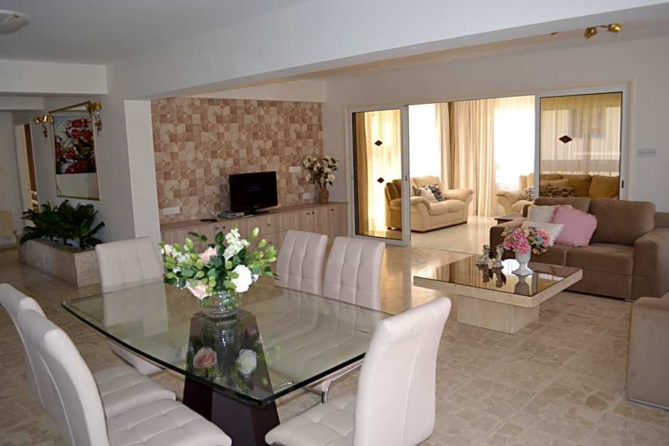 Marianna Hotel Apartments