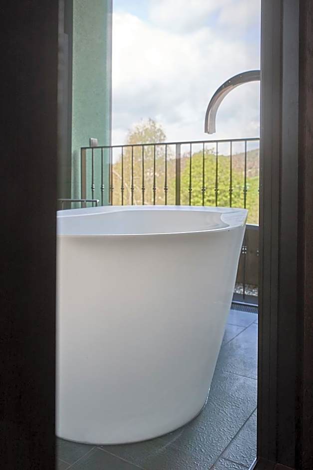 Floris Green Suites by Parc Hotel Florian