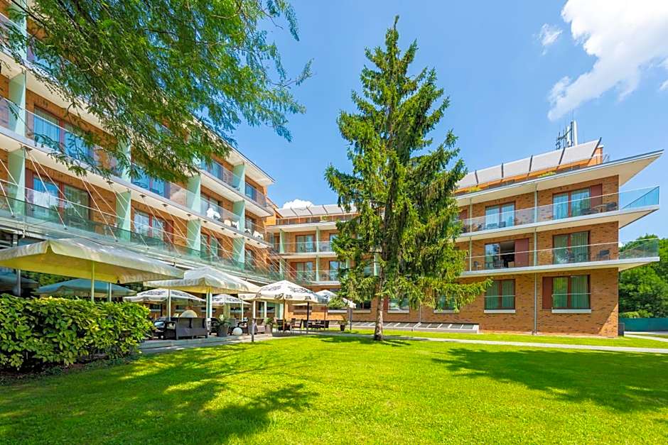 Abacus Business & Wellness Hotel