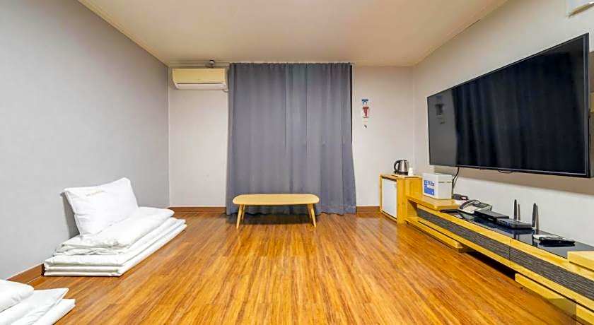 Donghae Gloria Hotel