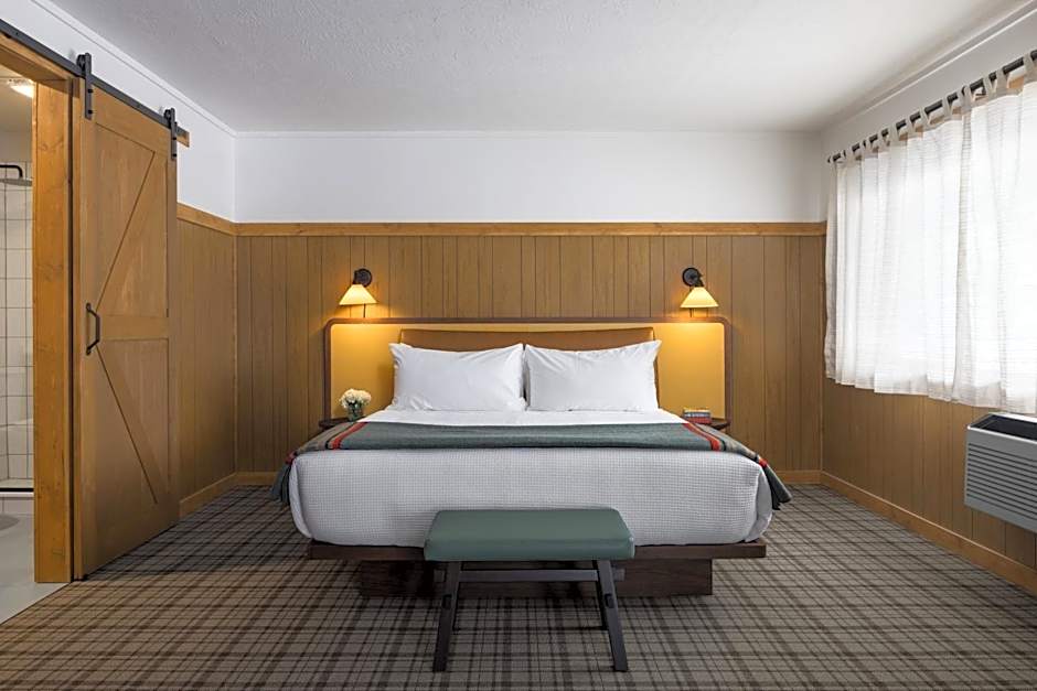 The Virginian Lodge, an Outbound Hotel