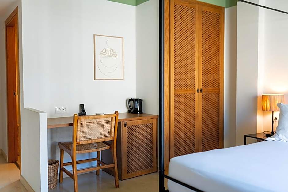 Rooms by JovA