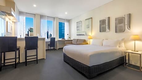 Executive Studio - High Floor - No Housekeeping