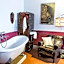 Soprarno Suites